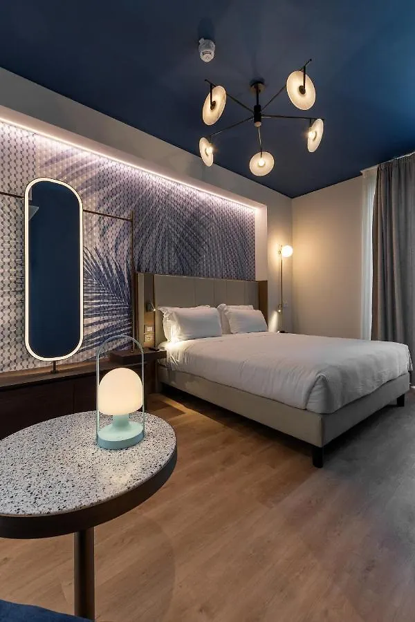 ***  Boutique Hotel Martini 17 Milan Italy